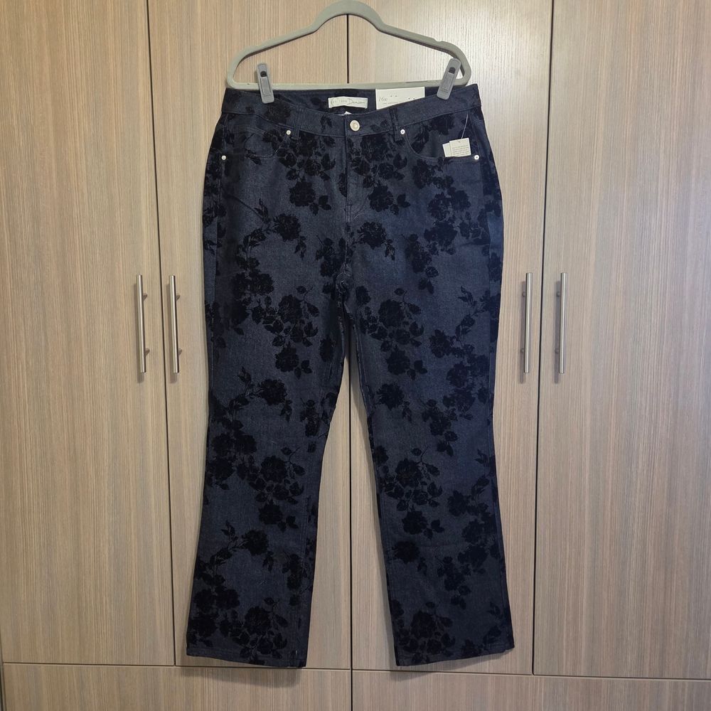 NWT Black Floral Jeans